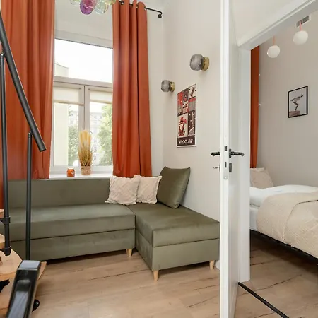 Apartament - Salon, Sypialnia Oraz Andresola Z Lozkiem - Blisko Stare Miasto - By Renters דירה ורוצלב